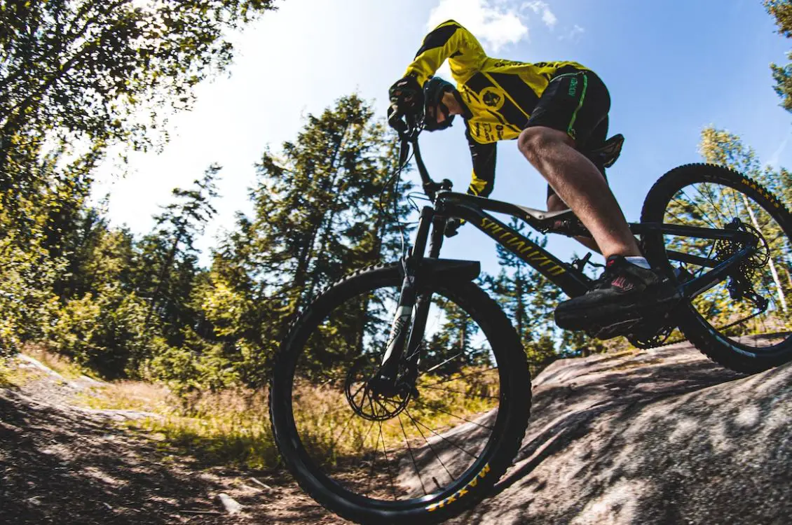 Cycling has long been a favored pastime, offering numerous health benefits and an escape from the daily grind. But what if you're dealing with a Baker's cyst? Can you still ride your bike?