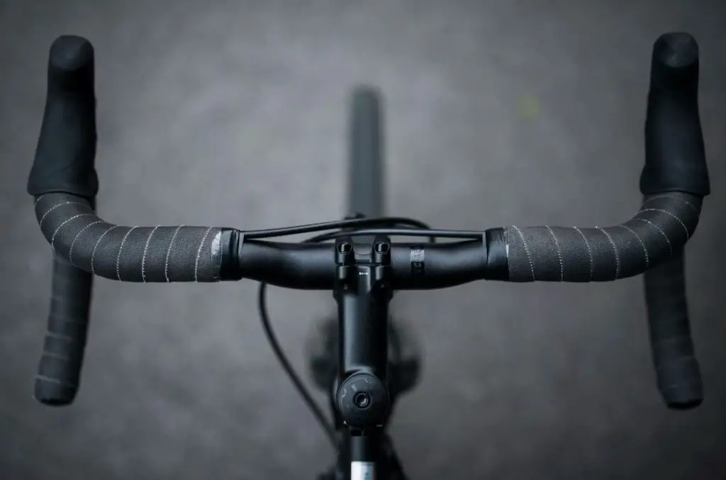 Can Carbon Handlebars Reduce Vibration