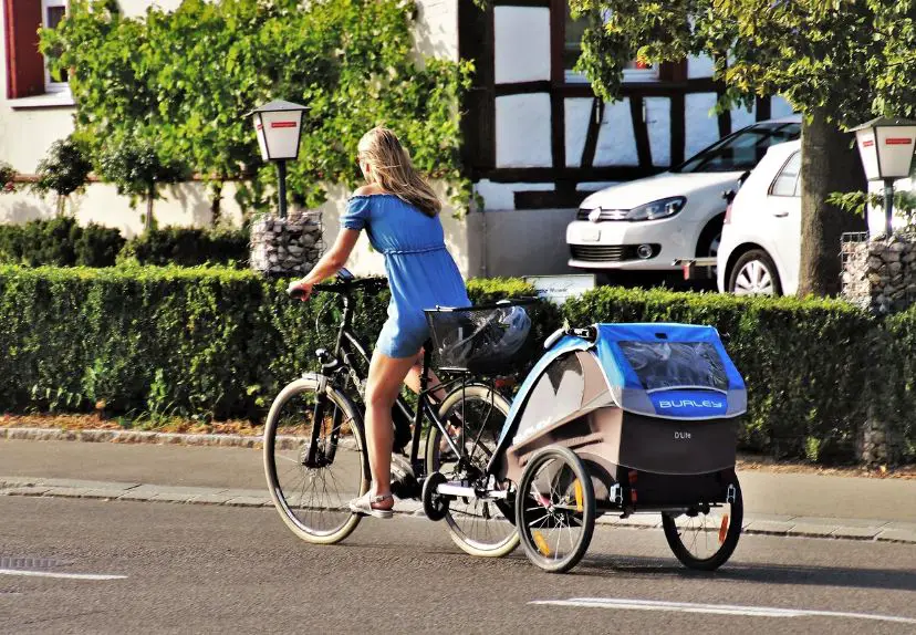 Tips for maintaining and using a bike trailer